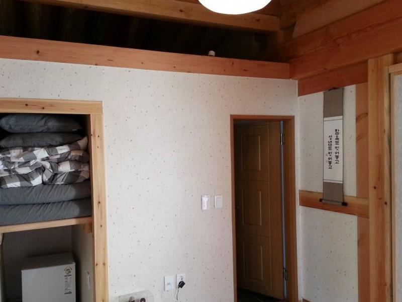 Happy Village Syeobul Guesthouse Gyeongju Exterior photo