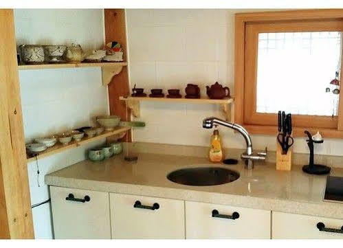 Happy Village Syeobul Guesthouse Gyeongju Exterior photo