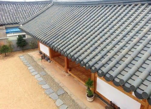 Happy Village Syeobul Guesthouse Gyeongju Exterior photo